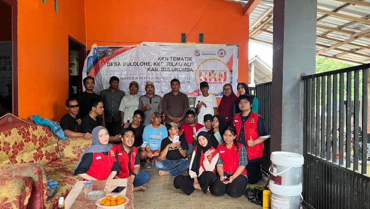 Mahasiswa KKN Unhas Gelombang 114 Edukasi Petani Bulolohe Soal Pestisida Nabati