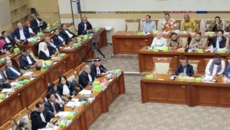 Komisi III DPR Dengar Aspirasi Organisasi Advokat dalam Pembahasan Revisi KUHAP