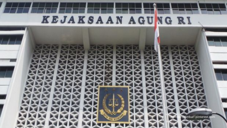 Kejagung Sita Ratusan Helm Mewah hingga Kapal Pesiar Milik Tersangka Suap Ekspor CPO