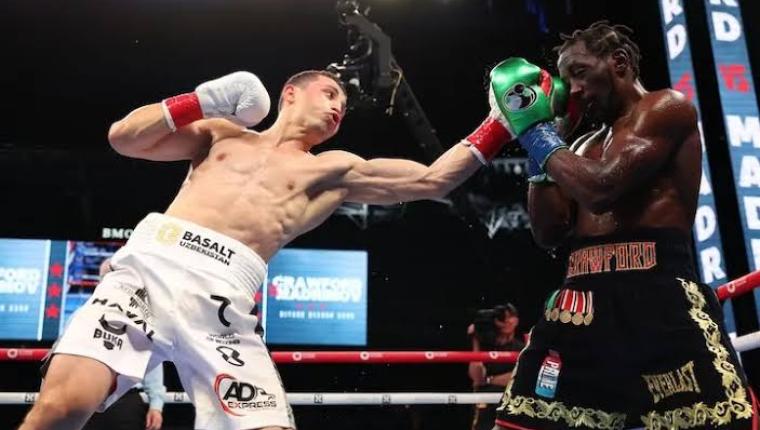 Kesalahan Krusial? Israil Madrimov Nilai Terence Crawford Bisa Kalah dari Canelo Jika Terlalu Berotot