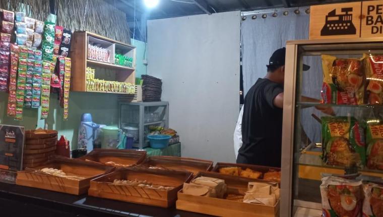 Perkembangan dan Tantangan Pembiayaan di Lembaga Keuangan Syariah   Indonesia: Solusi untuk Penguatan Sektor UMKM