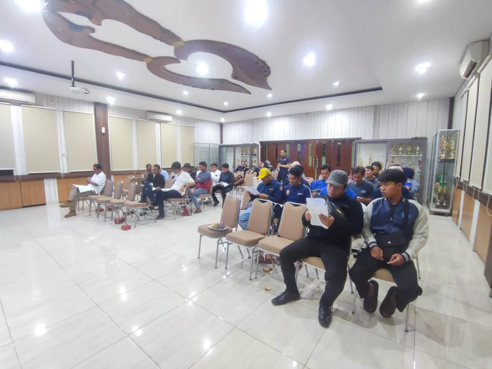 Camat Karawaci Hadiri Acara Karya Karang Taruna Karawaci V