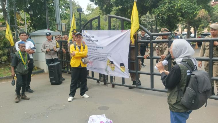 Pemkot Tangerang Tak Berani Datangi Massa Aksi, Hingga Harus Minta Masuk Ke Kantor Pemkot