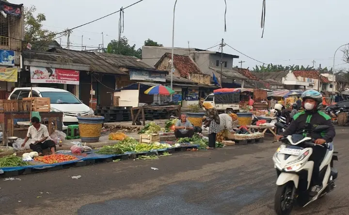 Walikota Tangerang Dinilai Gagal Oleh Pedagang Mengurus Pasar Anyar