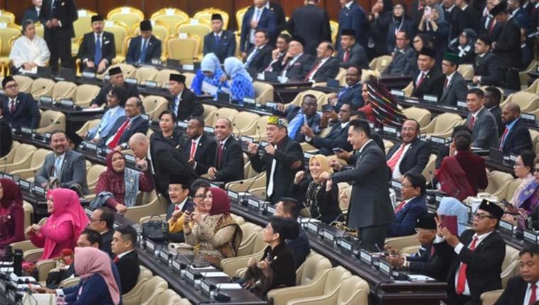 Tak Ada Kenaikan Gaji, Wakil Ketua DPR RI: Hanya Tunjangan yang Disesuaikan