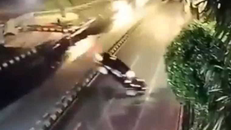 BMW Terjun Bebas dari Tol Krian-Gresik yang Belum Tersambung, Nyaris Tewaskan Pengemudi