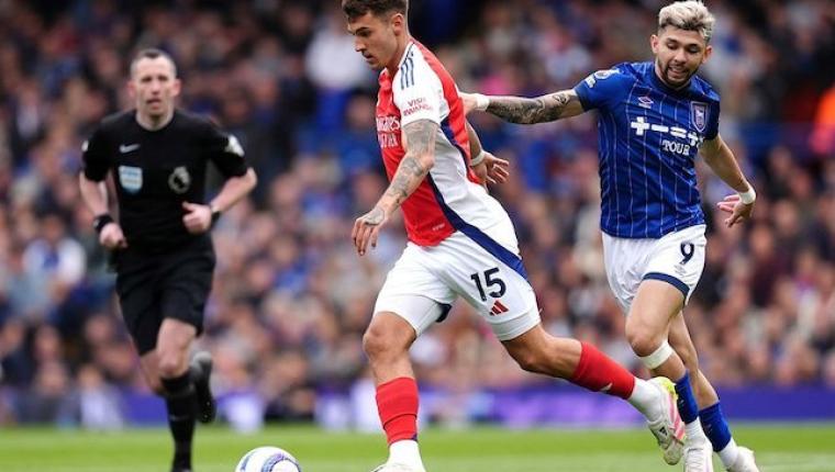 Arsenal Gebuk Ipswich Town 4-0, Dominasi Total di Portman Road