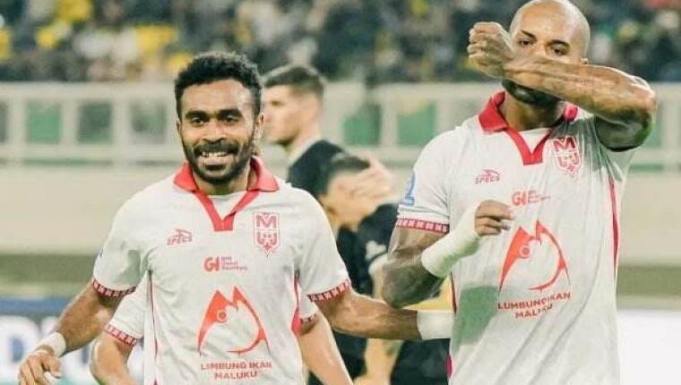 Malut United Tumbangkan Dewa United 3-1 di Banten International Stadium