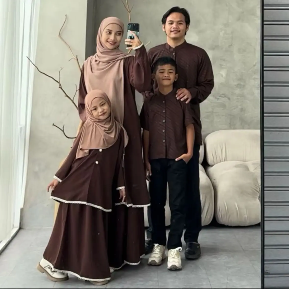5 Prediksi Trend Warna Lebaran 2025