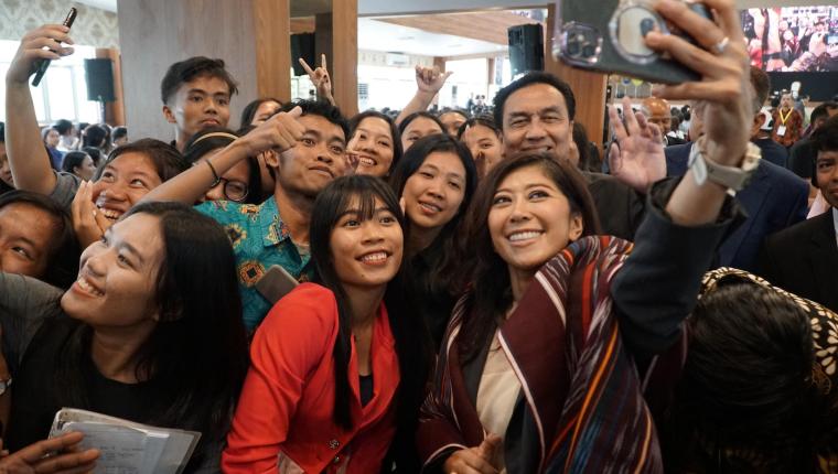 Menkomdigi Meutya Hafid Ajak Mahasiswa Sumatera Utara Memerangi Judi Online