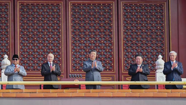Lawatan Singkat di Beijing, Prabowo Bertemu Putin untuk Pertemuan Khusus