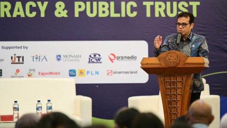 Hari Kebebasan Pers Sedunia: Wamenkomdigi Dorong Media Nasional Adaptasi Model Bisnis Baru