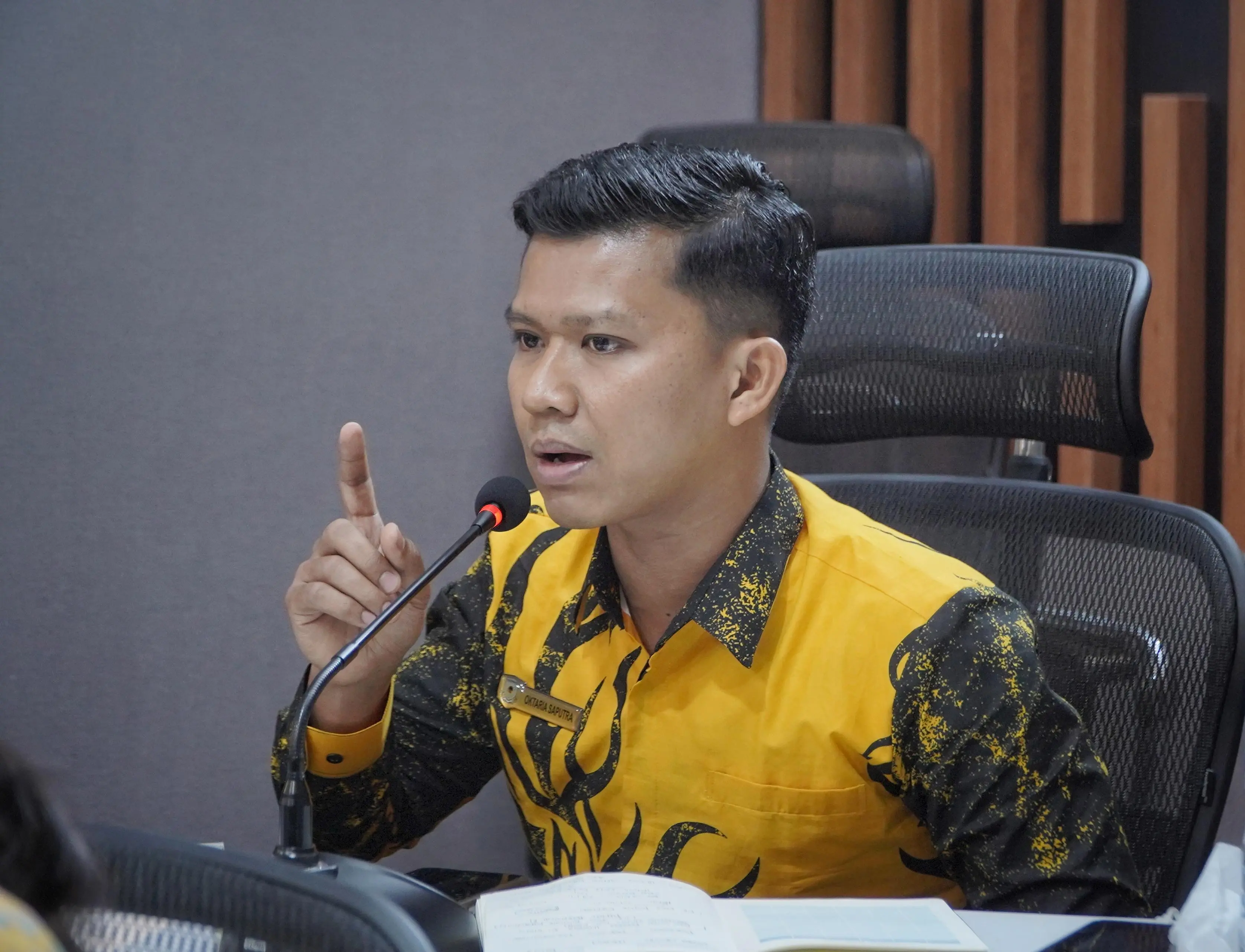 Usai Dilantik, BZ-WIN Didorong Realisasikan Janji “Ayo Belanja di Warung Tetangga” Demi Kuatkan UMKM Lahat