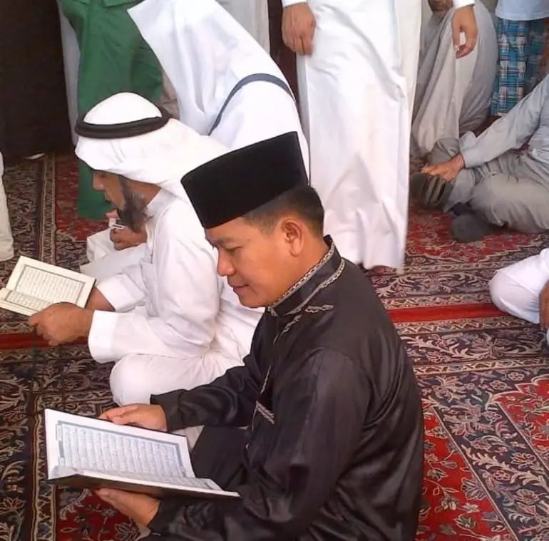 Menghadirkan Nilai Islam dalam Sistem Sosial