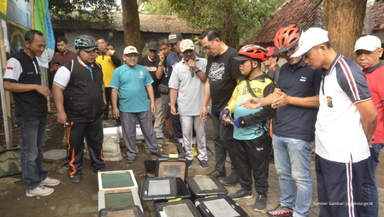 Warga Cokrodiningratan Ubah Sampah Jadi Tabungan lewat Budidaya Maggot