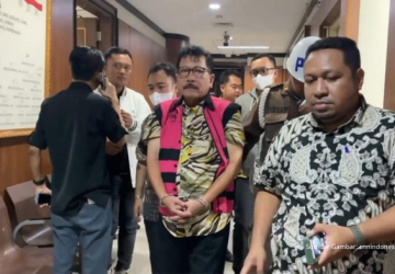 Zarof Ricar Bungkam Usai Ditetapkan sebagai Tersangka TPPU