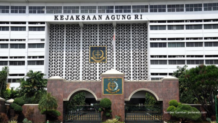 Kejagung Periksa Dua Hakim Terkait Dugaan Suap dalam Putusan Lepas Kasus Ekspor CPO