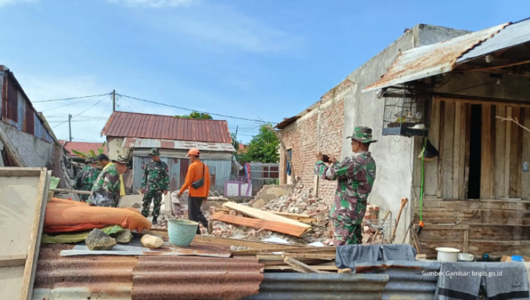 Gempa Magnitudo 6,0 Guncang Bengkulu, Ratusan Rumah Warga Alami Kerusakan