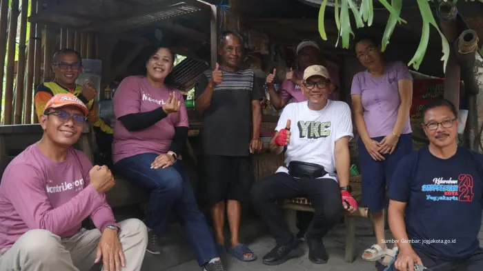 Sambangi Mantrijeron, Wakil Wali Kota Yogyakarta Apresiasi UMKM dan Wisata Religi