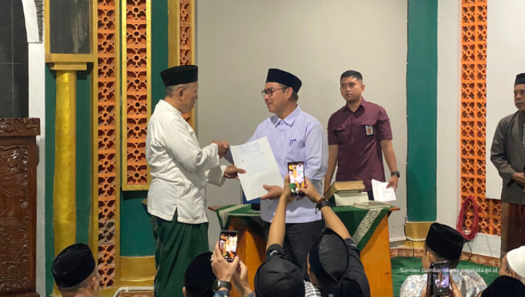 Wali Kota Yogyakarta Serukan Pentingnya Kebersihan dan SDM Berkualitas di Pengajian Ahad Kliwon