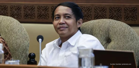 Menhut Dukung Deregulasi Impor Produk Kehutanan demi Dorong Investasi dan Lapangan Kerja