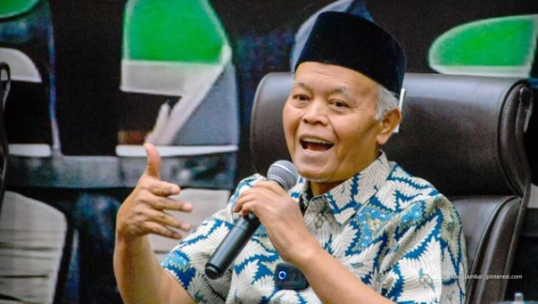 Hidayat Nur Wahid Desak Kemensos Ganti Penerima Bansos yang Terseret Judi Online