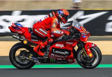 Fabio Quartararo Rebut Pole di MotoGP Prancis 2025, Marc dan Alex Marquez Tempel Ketat