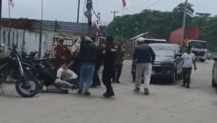 Delapan Jurnalis Jadi Korban Kekerasan saat Liput Penyegelan Pabrik di Serang