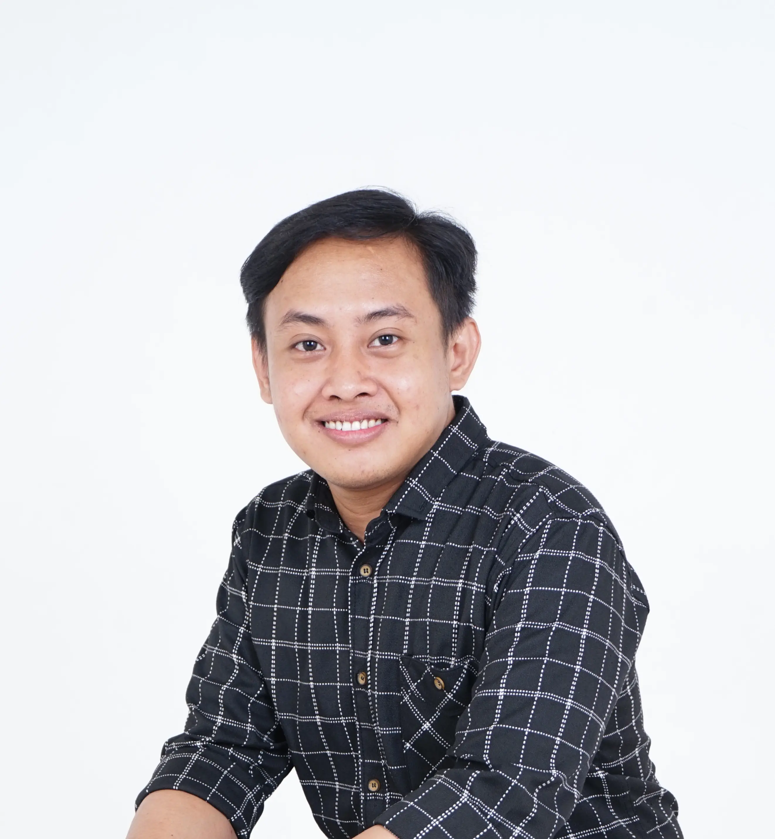 Fokus Isu Ekonomi Nasional dan Global Menjadi Prioritas Kepentingan Masyarakat