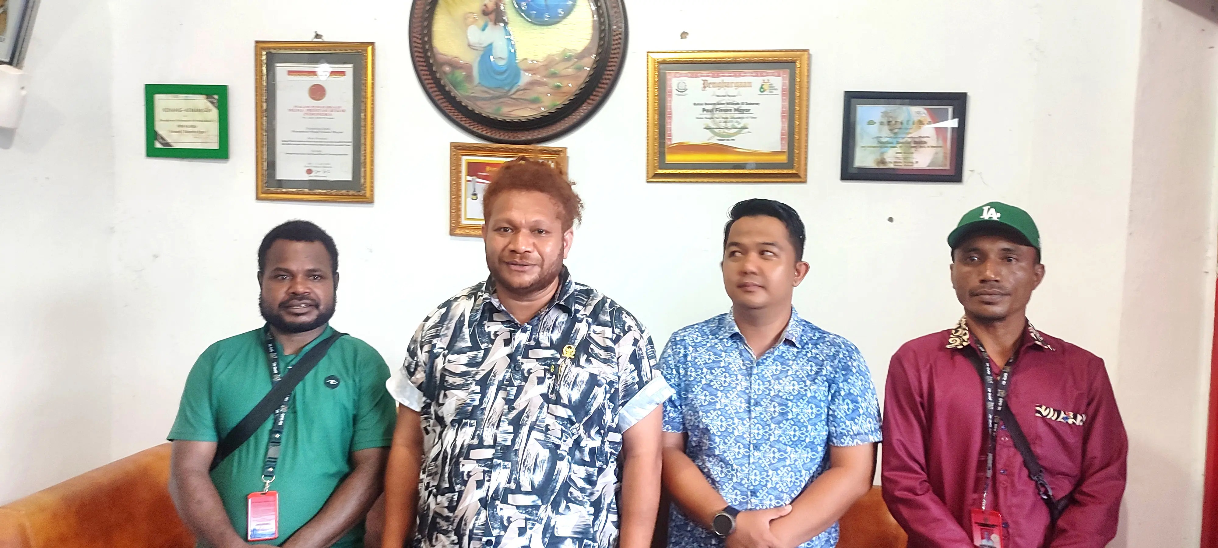 Segera Senator PFM Surati Mabes Polri Percepatan Penyelesaian Kasus Dugaan Korupsi Baju Dinas Anggota DPR PBD