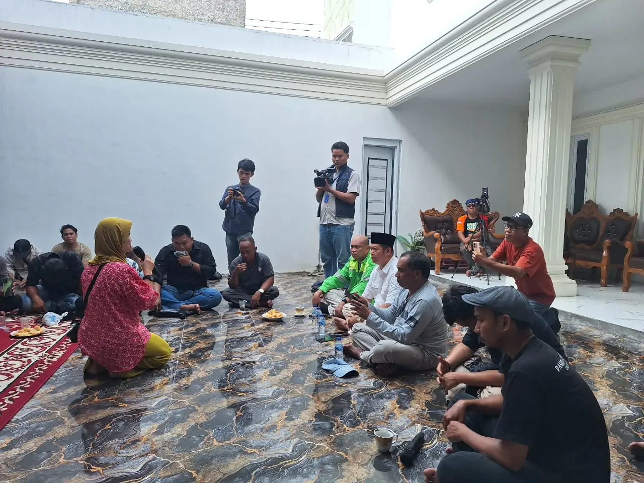 Sejumlah Pekerja PT. Putera Master Sarana Penyeberangan Belum Terima Gaji