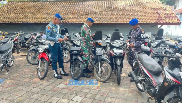 Lanal Banten Amankan 53 Unit Kendaraan Motor Bodong