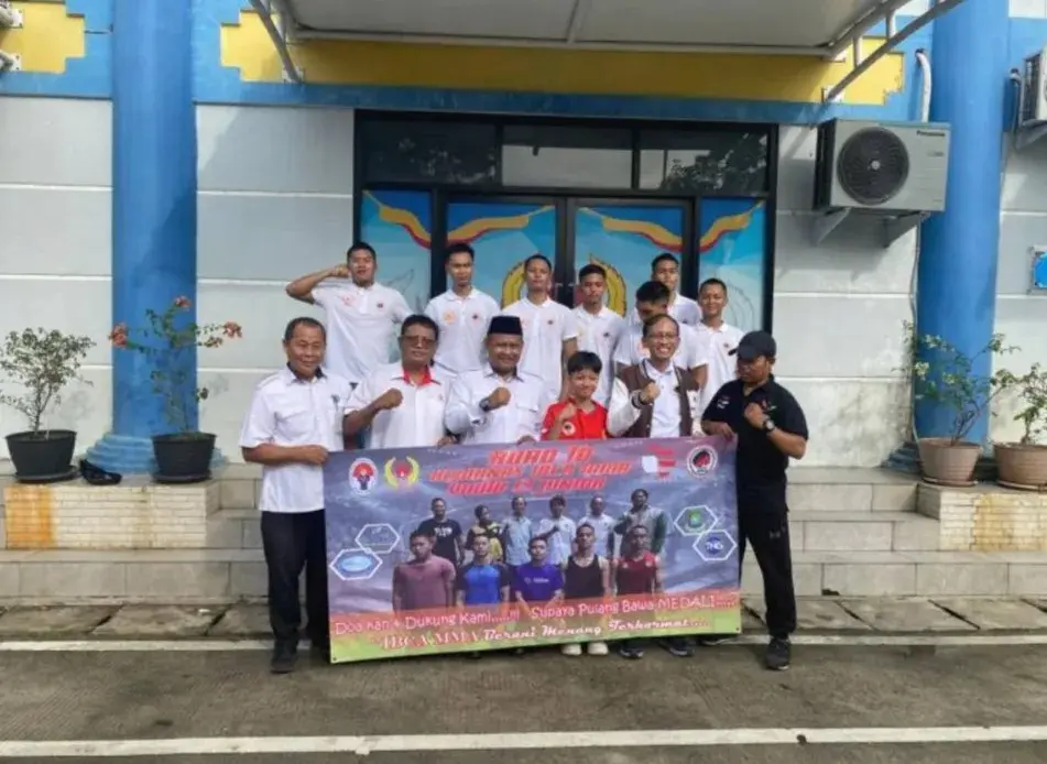 Delapan Atlet Bela Diri Campuran Kota Tangerang Berangkat Menjadi Peserta Kejurnas IBCA MMA di Surabaya