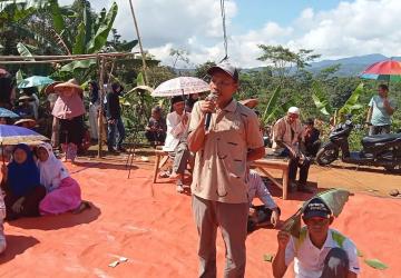 Korban Banjir di Huntara, Menagih Janji Pemerintah Untuk Segera di Realisasi