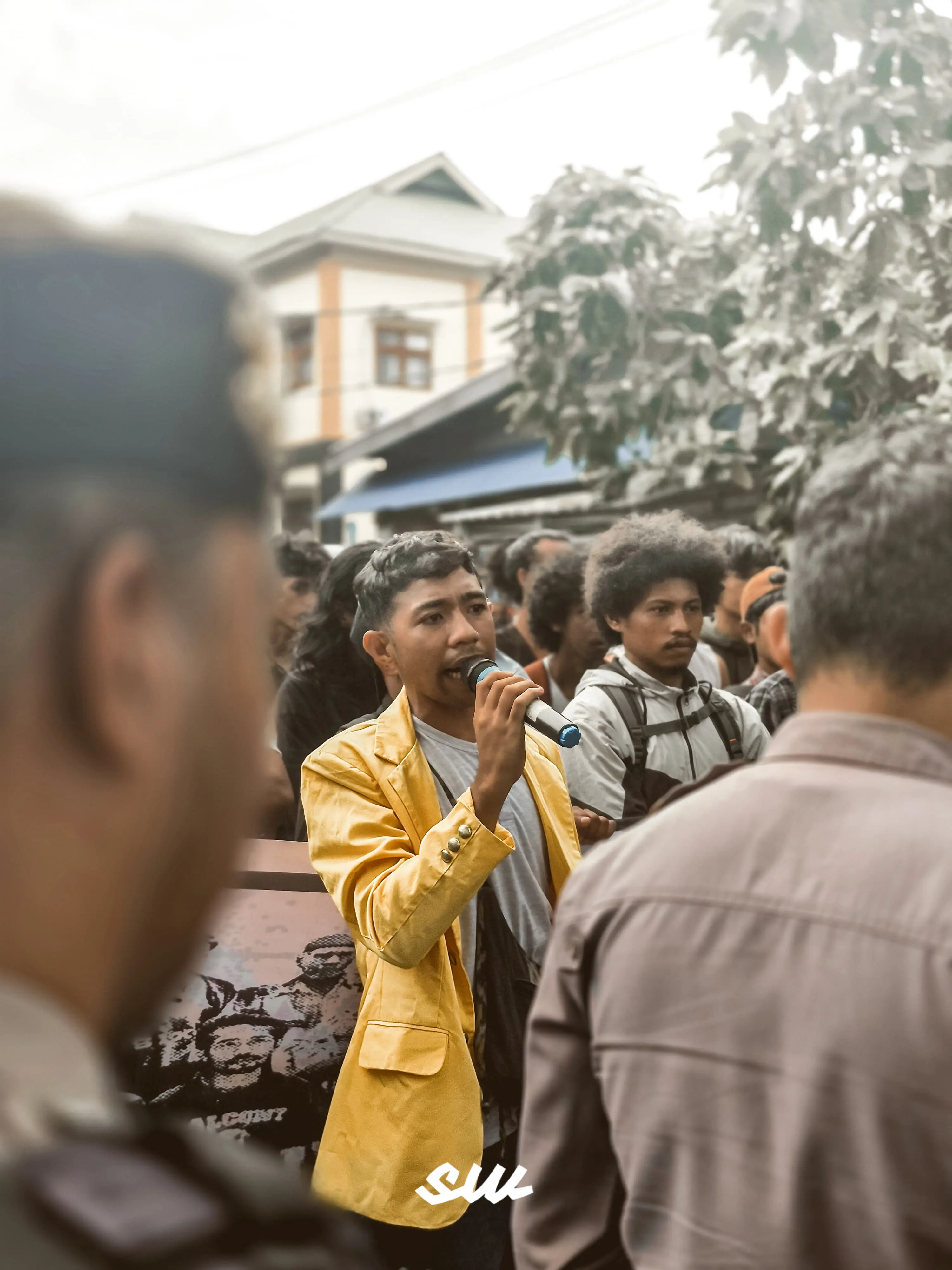 Korwil Papua-Maluku BEM SI Menyoroti Aktivitas Pertambangan di Maluku Utara, Maluku dan Papua Yang Tidak Sesuai Perda dan Undang-Undang