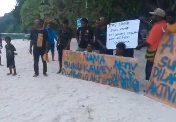 Protes Pencabutan Izin Tambang Nikel Pemilik, Hak Ulayat Palang Pulau Wayag