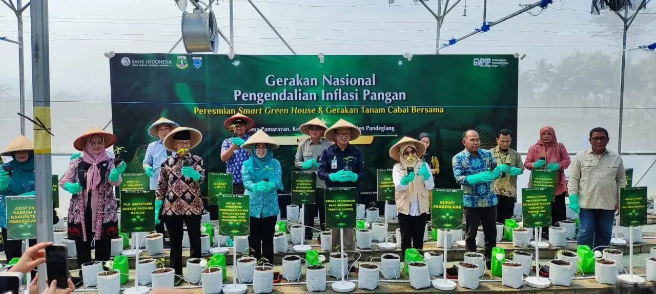 Gerakan Nasional Pengendali Inflasi Pangan, BI Perwakilan Banten Resmikan Smart Green House