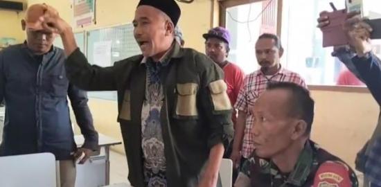 Kecewa Hasil SMPB 2025 di SMAN 5 Kabupaten Tangerang, Sejumlah Orang Tua Calon Peserta Didik Melakukan Aksi Protes