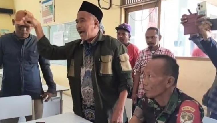 Kecewa Hasil SMPB 2025 di SMAN 5 Kabupaten Tangerang, Sejumlah Orang Tua Calon Peserta Didik Melakukan Aksi Protes
