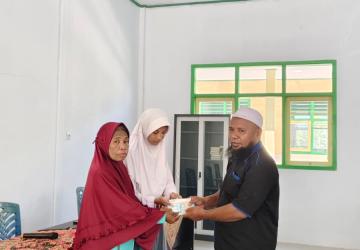 Siswa SMK Muhammadiyah Tikep Terima Dana Bantuan Pendidikan Rp 1,8 Juta