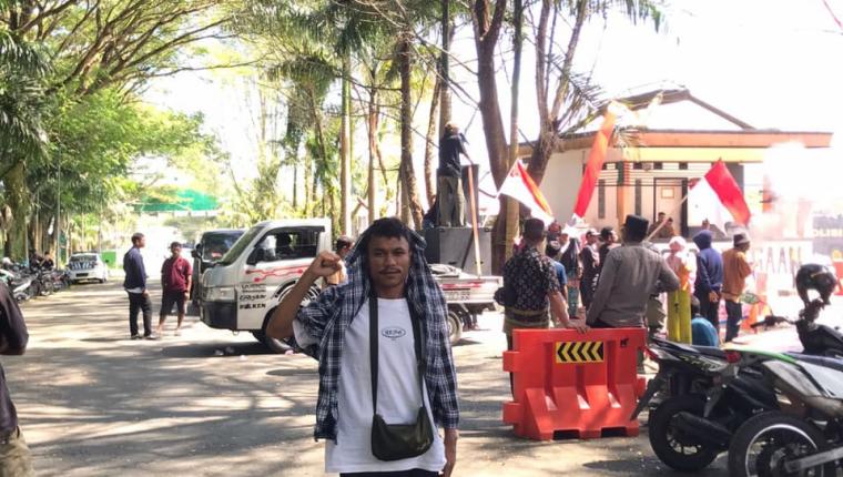 Soroti Proyek Paving Lapangan Kai Puf Busua, IPMB: Ini Tanda Bahaya, Dana Rp.182 juta Kemana?