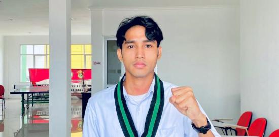 Terlahir merayakan Kemerdekaan Lucu