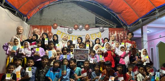 Pentas Seni Tutup Kukerta Tematik Mandiri di Desa Kamanisan