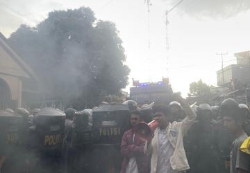 PD PII Kota Ternate dan Aliansi Malut Menggugat  Demo di Depan DPRD Kota Ternate