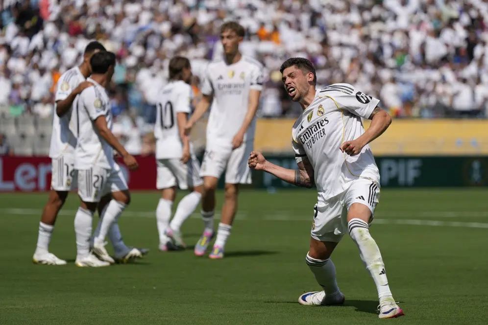Real Madrid Tundukkan Pachuca 3-1 Meski Bermain dengan 10 Pemain