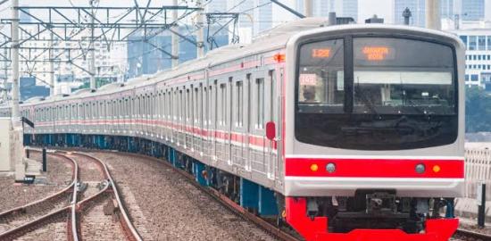 Evakuasi KRL Tertemper Mobil di Cilebut-Bogor Selesai, Operasional Kembali Normal