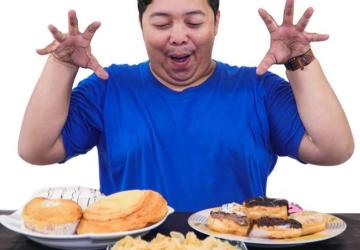 Tips Menghentikan Kebiasaan Makan Berlebihan