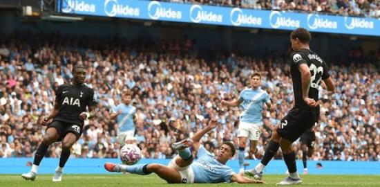 Tottenham Bungkam Manchester City 2-0 di Etihad Stadium