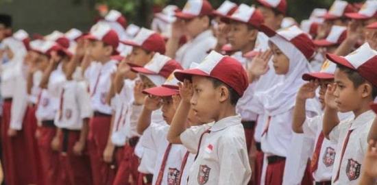 Kemendikdasmen Gelar Upacara HARDIKNAS 2025 Serentak Di Seluruh Indonesia