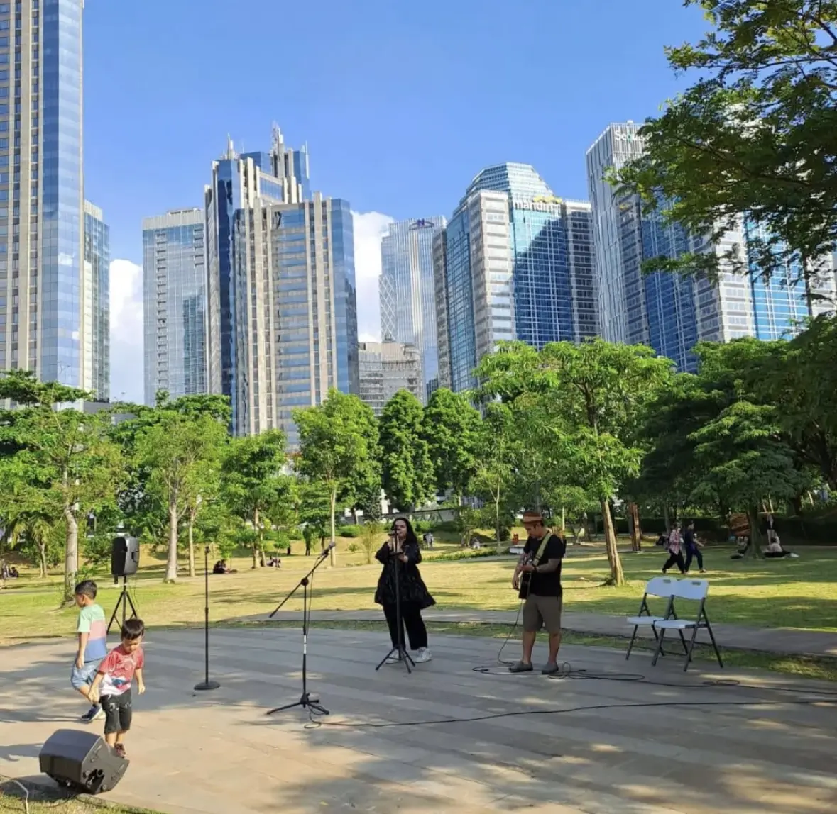 Libur Akhir Pekan? Ini 5 Lokasi Piknik Hits dan Instagramable di Jakarta!
